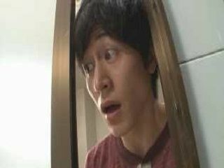 Pussy-licking frenzy in Tokyo porn tape gets Nippon Boy's nipple hard!