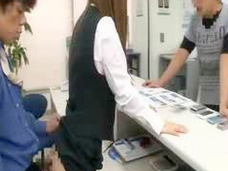 Sexy Nippon Salesgirl Gets Pounded by Thai Customer in XXX Tokyo Store